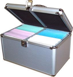 CD/DVD-Koffer 200 - f�r 200 Discs - silber (Archivierungskoffer)